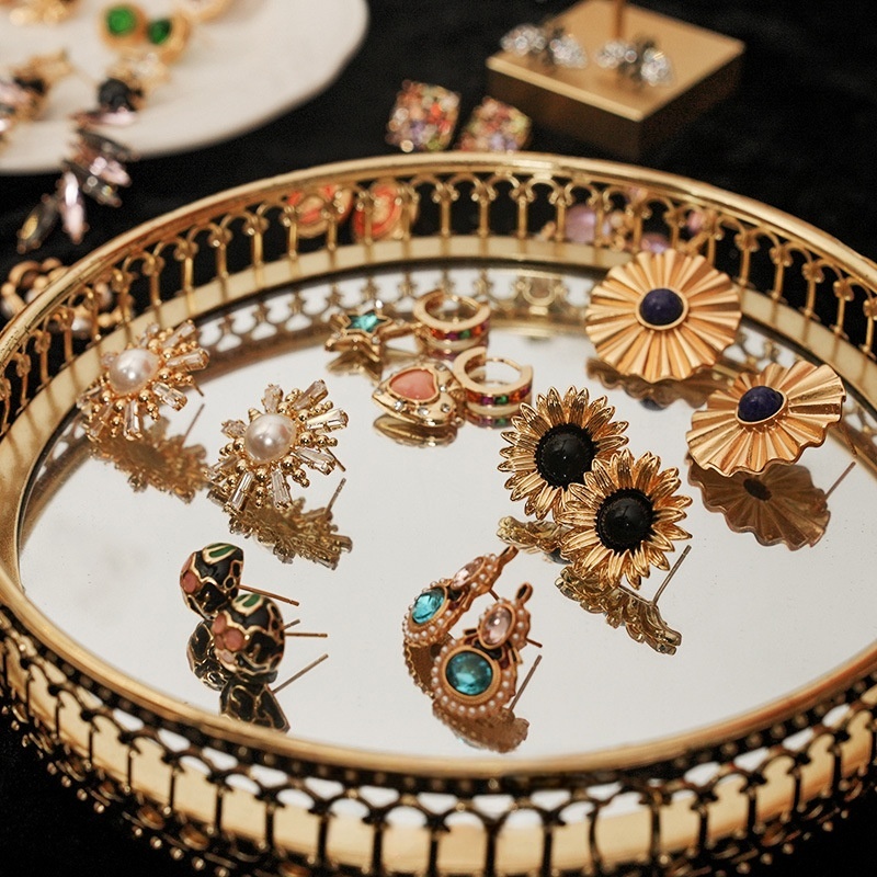 Women'S Vintage Accessories - New Hot Vintage Retro Style Earrings