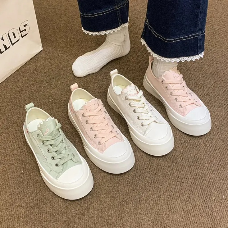 Women'S Accessories Trends 2025 - 2025 Women Vulcanized Shoes Sponge Cake