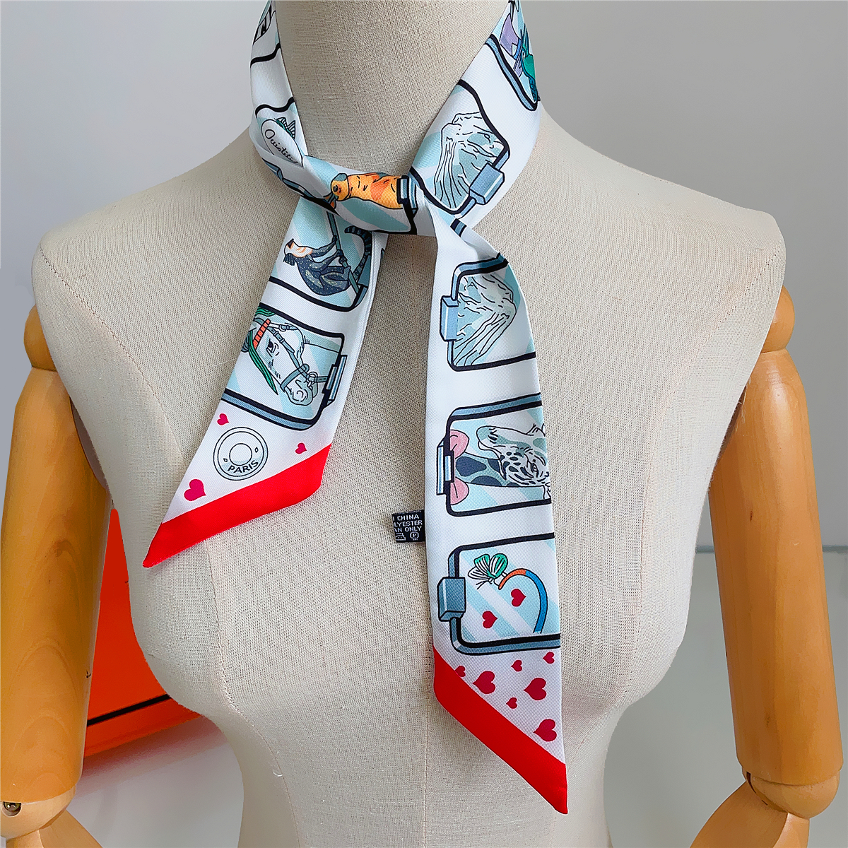 Brand Design Twill 100% Silk S - Women Accessories Brands ulasan dan harga