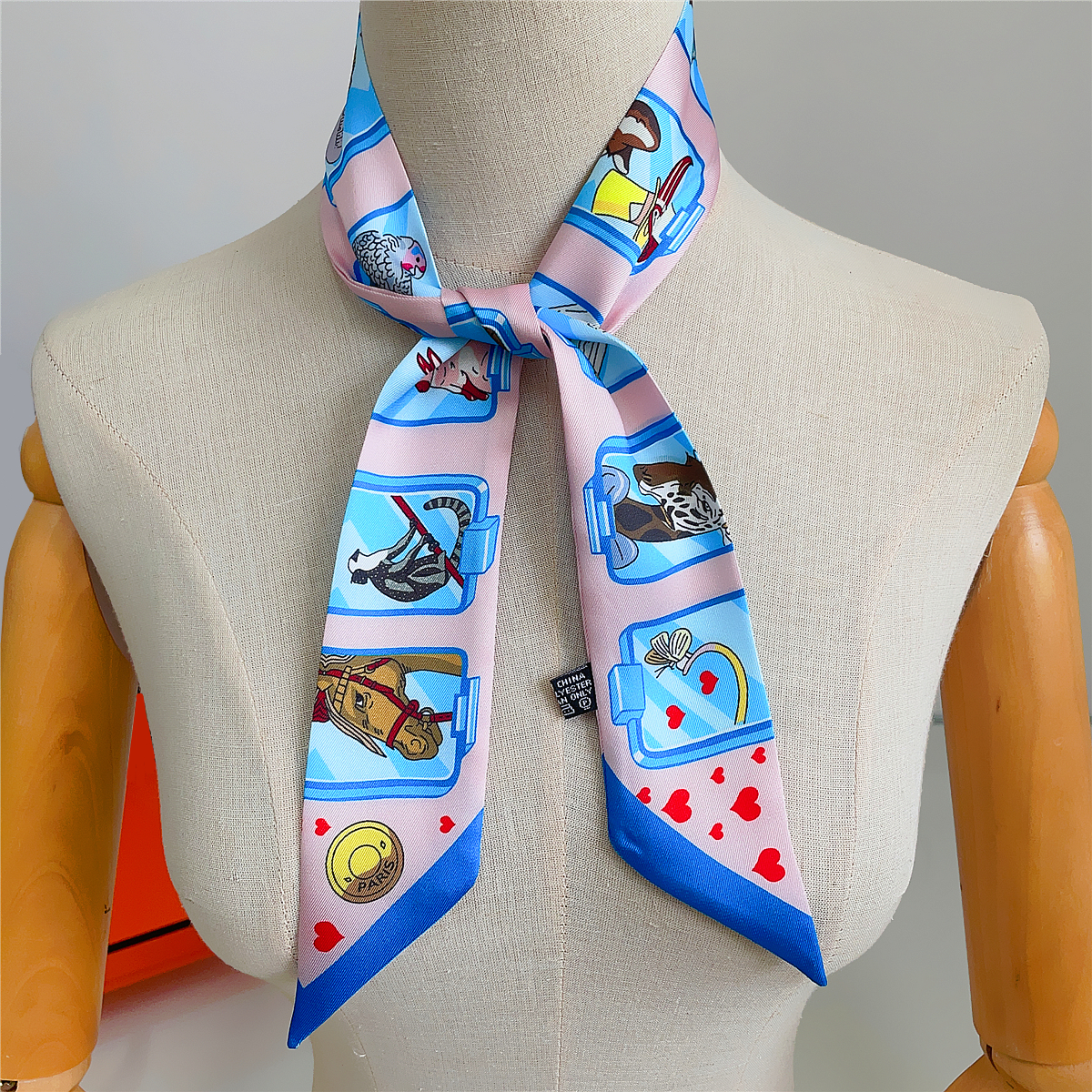 Brand Design Twill 100% Silk S - Women Accessories Brands ulasan dan harga
