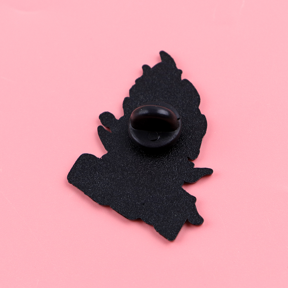 Japanese Anime Manga Enamel Pi - Women Accessories Picture ulasan dan harga