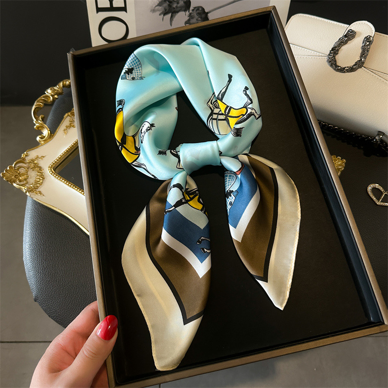 Luxury Brand 2026 Horse Print  - Women Accessories Brands ulasan dan harga