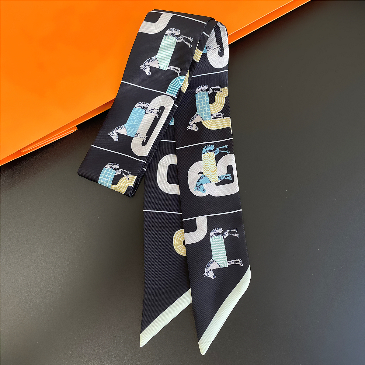 Brand Design Lattice Horse Sca - Women Accessories Brands ulasan dan harga