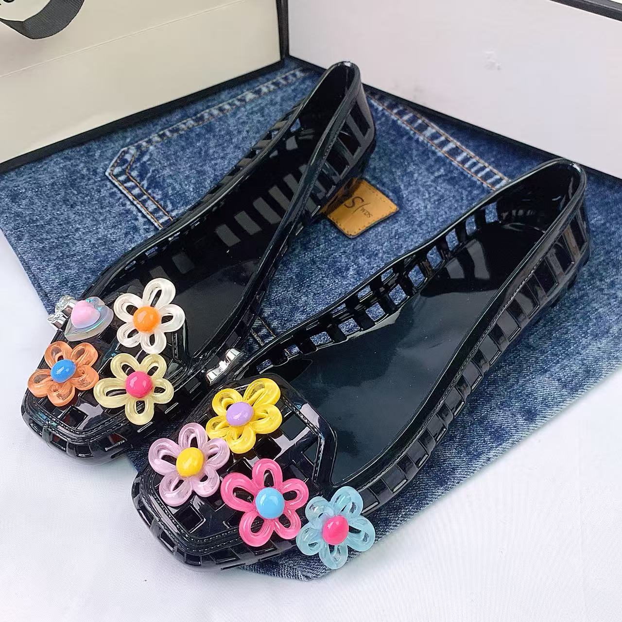 Fashionable Women's Shoes Jell - Women Accessories Products ulasan dan harga