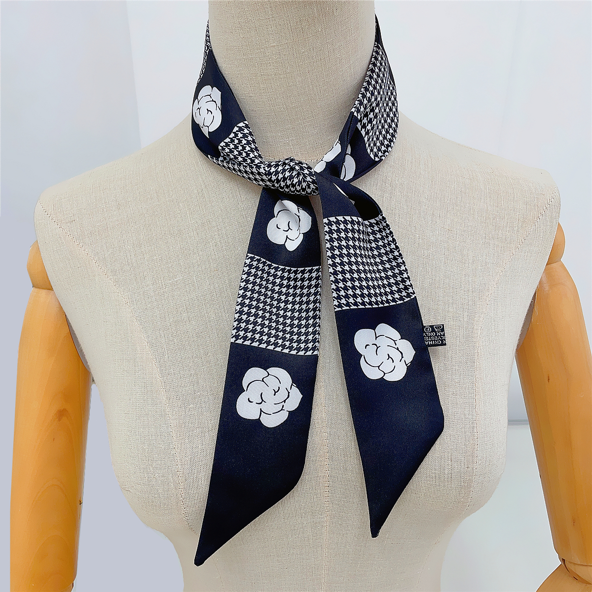 2023 Design Camellia Flower Br - Women Accessories Brands ulasan dan harga