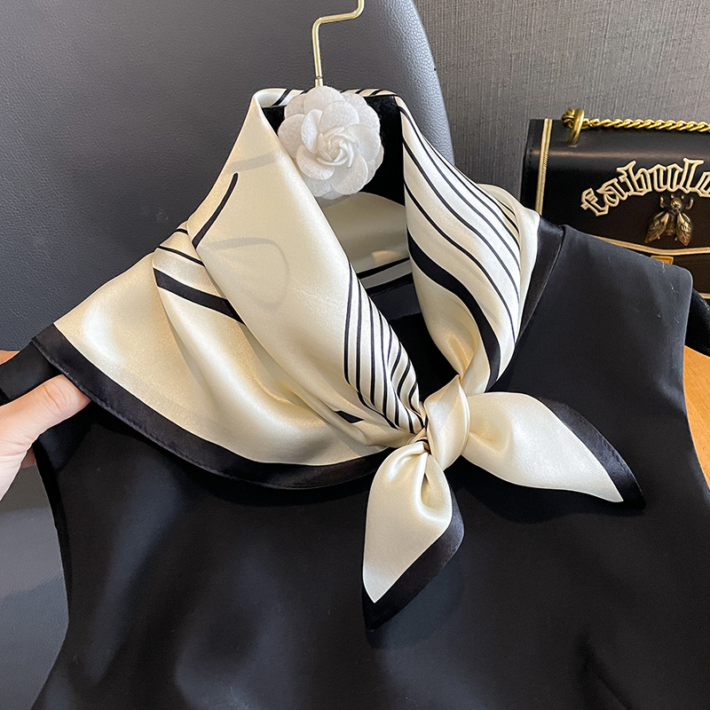Design Shawl 100% Real Silk Sq - Women Accessories Brands ulasan dan harga