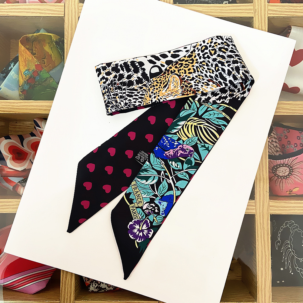 Brand Leopard Parrot Heart Sil - Women Accessories Brands ulasan dan harga